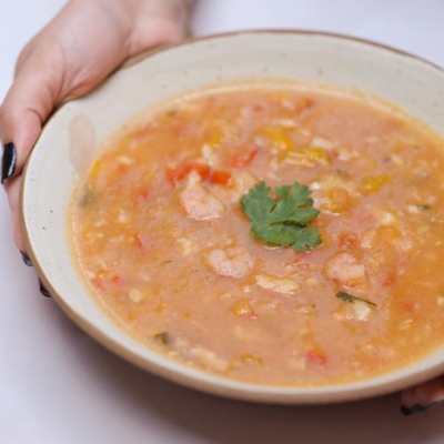 Caldo de Tilápia com Camarão